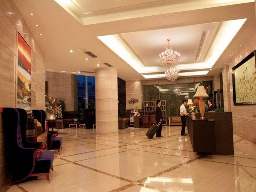 Jun Hao Hotel Дунгуань Экстерьер фото